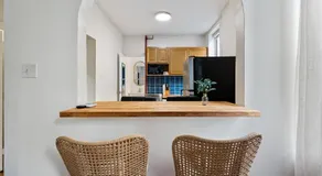 Spacious 2BR on the Upper East Side Steps from Central Park - Image 5