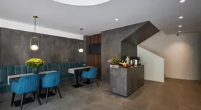 Bizarre Boutique Hotel - Image 4