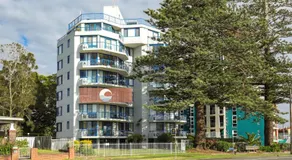 Heritage 302 - Image 4