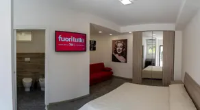 Prestige house 4 - Image 4