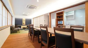 Bird Hostel - Image 3