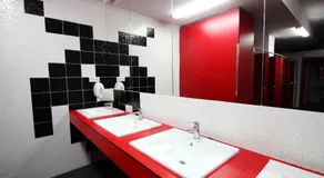 Botxo Gallery - Youth Hostel Bilbao - Image 2