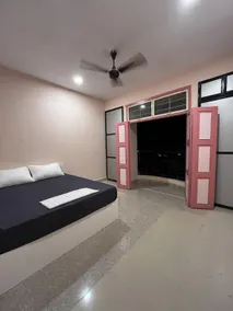 Cozy spacious homestay at karwar beach - Image 2