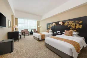 Vest Holiday Hotel - Image 2