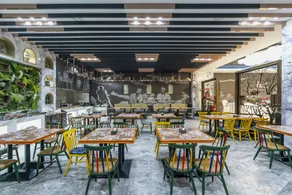 Urumqi Feshe Hotel - Image 3
