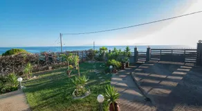Villa Mare Vista by RentalsPro - Nea Potidaia Halkdiki - Image 4