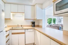Baywatch Cottage - Image 3