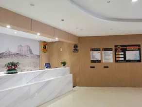 Super 8 Hotel Chengdu Caoshi Street Wenshuyuan Metro Station - Image 5