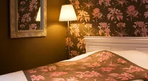 sleeping in bruges - Image 5