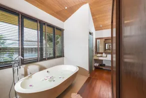 Baan Ling Noi Villa - Image 4