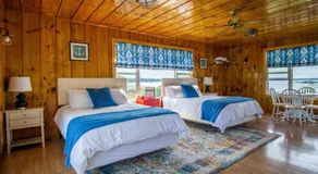 Friars Bay Inn & Cottages - Image 2
