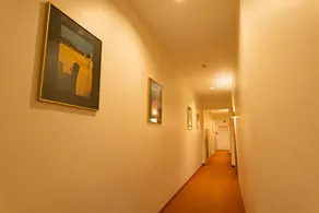 REWARI Hotel Berlin - Image 4