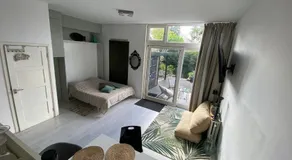 Canal Garden Apartment StayWell Amsterdam - Image 2