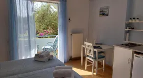 Villa Chariklia Studios - Image 2