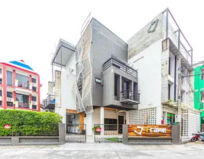 OYO 435 Frame Residence - Image 3