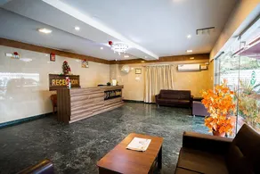 JK Golden Embassy - Image 4