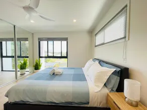 262 Troughton Accommodation - Image 4