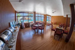 Heron Beach Hotel - Image 4