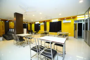 Hotel O Sea Rock - Image 5