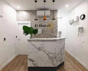 El Hostall - Image 3