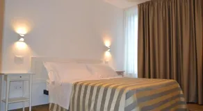Hellorooms lungomare Matteotti 21 a 700 mt dal centro città - Image 2