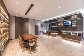 Hanting Hotel Xuzhou Deji Square - Image 2