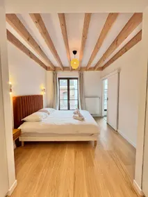 Duplex Design & Élégant au Coeur de Bruxelles - Image 2