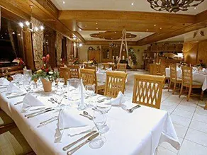 Hotel Schlossgarten - Image 3