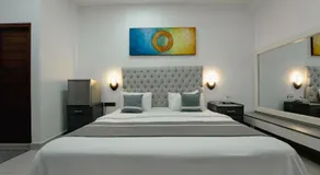 Burberry Residencies - Image 2