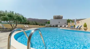 Rousolakos Pool Apartments - Image 2