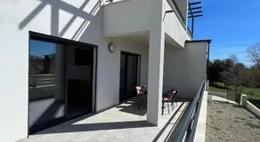 Logement neuf-Ghisonaccia centre, à 5min de la Mer - Image 4