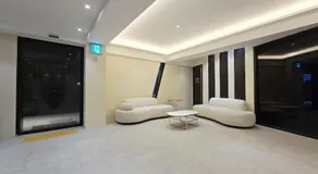Tria Business & Boutique Hotel - Image 5