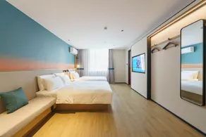 H Hotel (Shenyang Santaizi Metro Station Branch) - Image 2