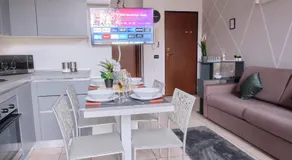 [Seveso-Stazione] Design, Wifi & Garage Privato - Image 3