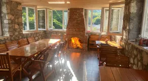 Rosi peak Guesthouse - Image 4