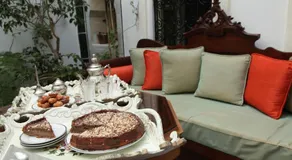 El Patio Courtyard House - Image 4