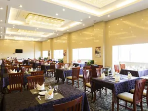 Days Hotel Frontier Nantong - Image 4