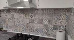 APARTAMENTO RECIEN REFORMADO EN EL CENTRO DE VILAGARCÍA DE AROUSA. - Image 4