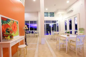 The Terrace Hotel - Image 4