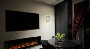 Moon Luxury Apartment - Jacuzzi & Sauna - Image 5
