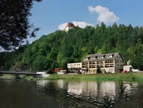 Hotel Am Schlossberg - Image 2