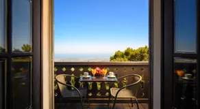 Elafos Hotel - Image 5