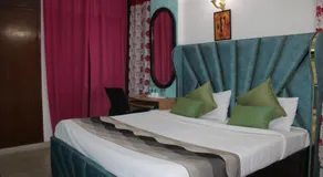 Awasthi Kozi Stays B&B - closest to VFS - Image 2