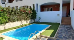 BAJO en PRIMERA LÍNEA de VERA-PLAYA con piscina privada! - Image 3