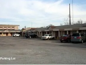 Brandenburg Motel Atoka - Image 5
