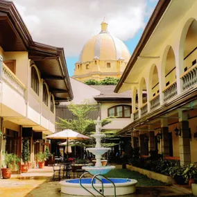 Solano Hotel & Resort At Casa Ysabel - Image 2
