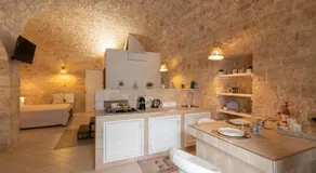 B&B Puglia - Mi Casa Luxury Suite - Room with Hydromassage Pool - Image 3