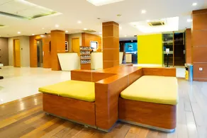 Life Hotel Stasiun Kota Surabaya - Image 2