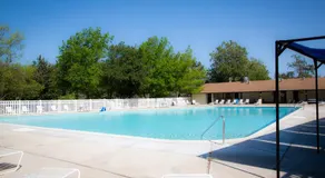 Morgan Hill Camping Resort Cottage 3 - Image 3