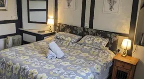 Prestleigh Inn - Image 2